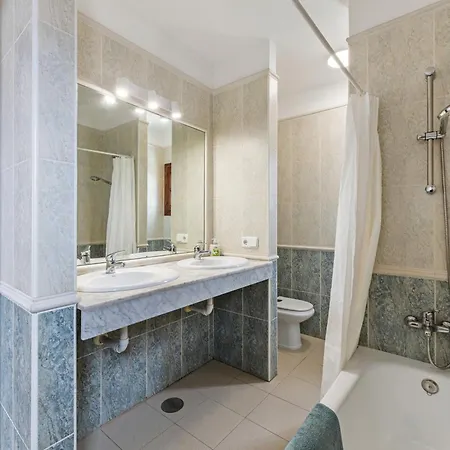 Maday 普拉亚布兰卡