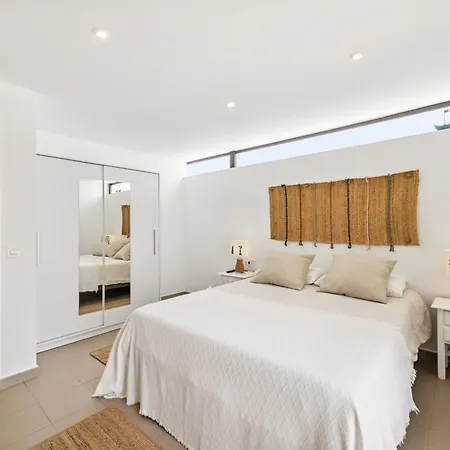 Maday 普拉亚布兰卡